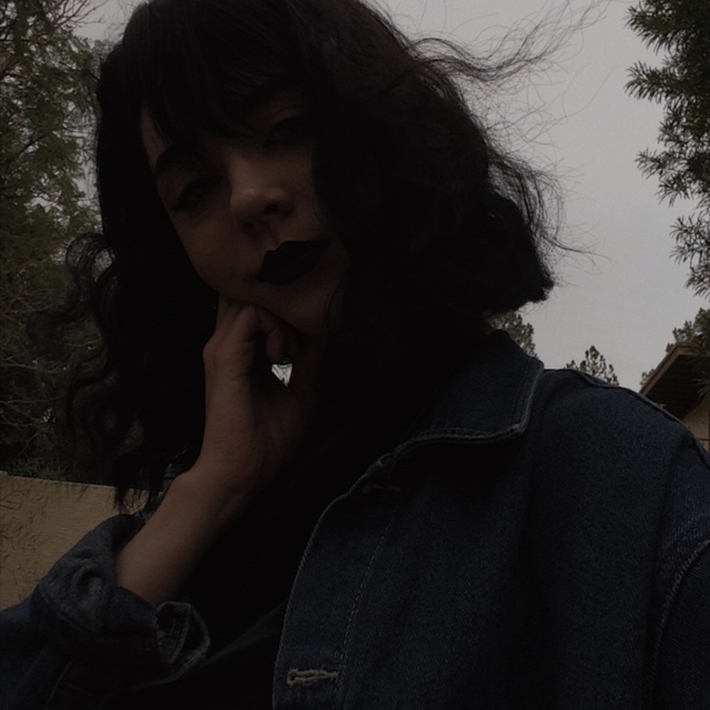 Meet your Posher, Kayla